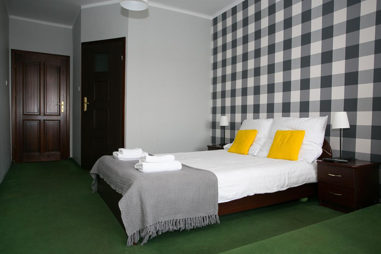 Labirynt Hotel Łomża Kültér fotó