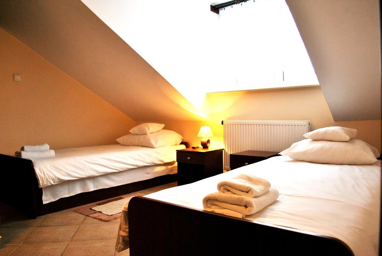 Labirynt Hotel Łomża Kültér fotó