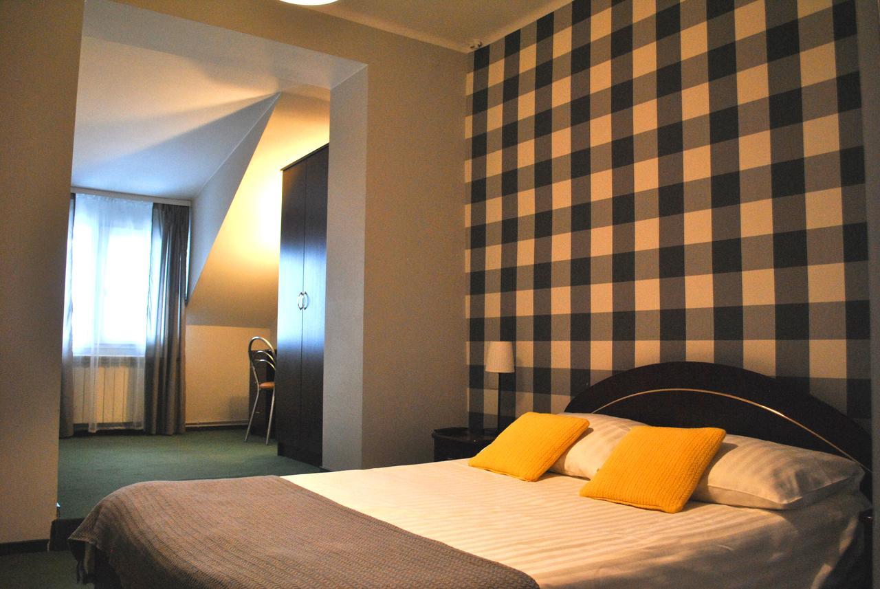 Labirynt Hotel Łomża Kültér fotó